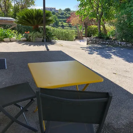 Antoline Oda ve Kahvaltı Cagnes-sur-Mer